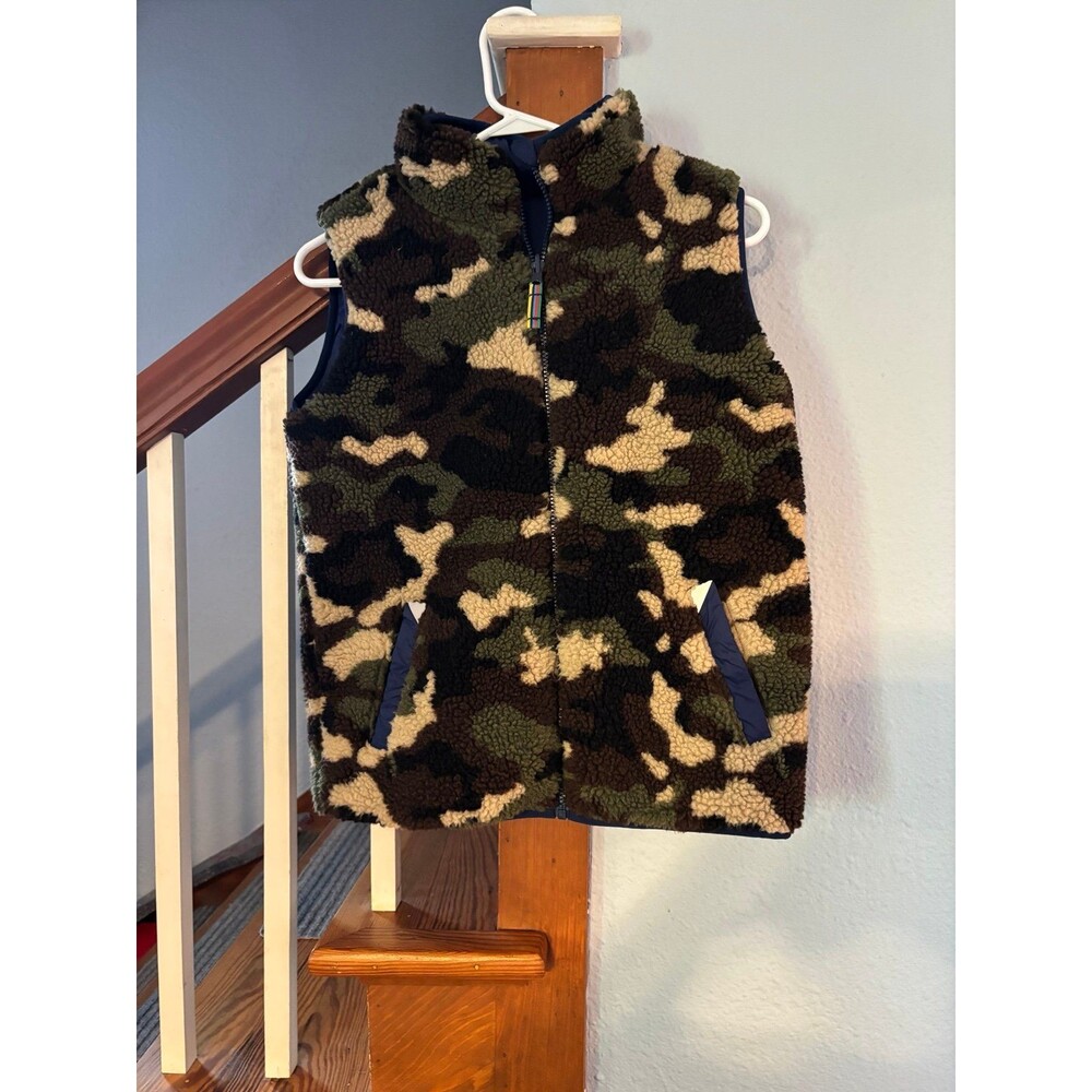 Mini Boden Kids Reversible Puffer Sherpa Vest Camo Blue 11-12 152